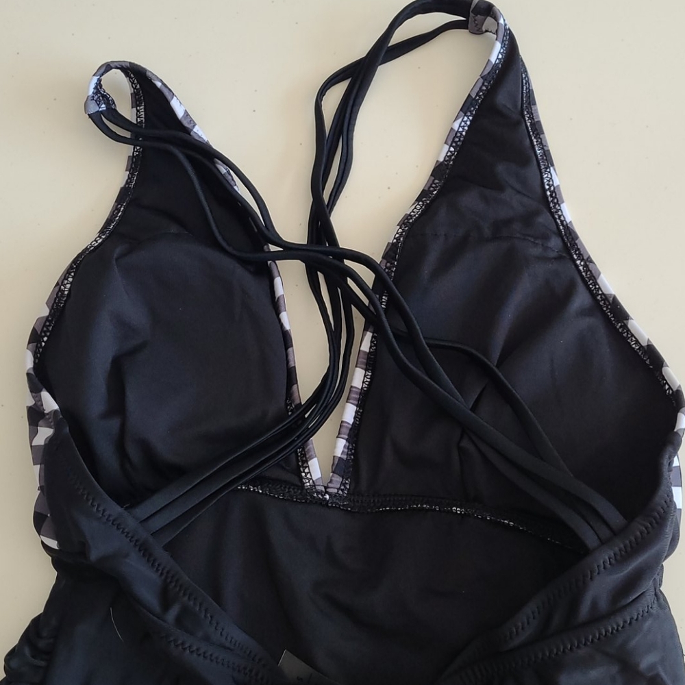 Bathing Suit - Picture 3 of 4